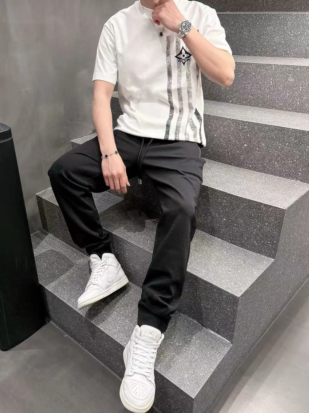 Louis Vuitton/Louis Vuitton zipper back pocket shield trousers